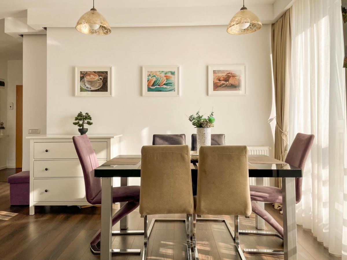 Central Premium Apartment Brasov Ngoại thất bức ảnh