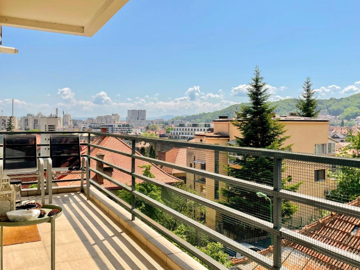 Central Premium Apartment Brasov Ngoại thất bức ảnh
