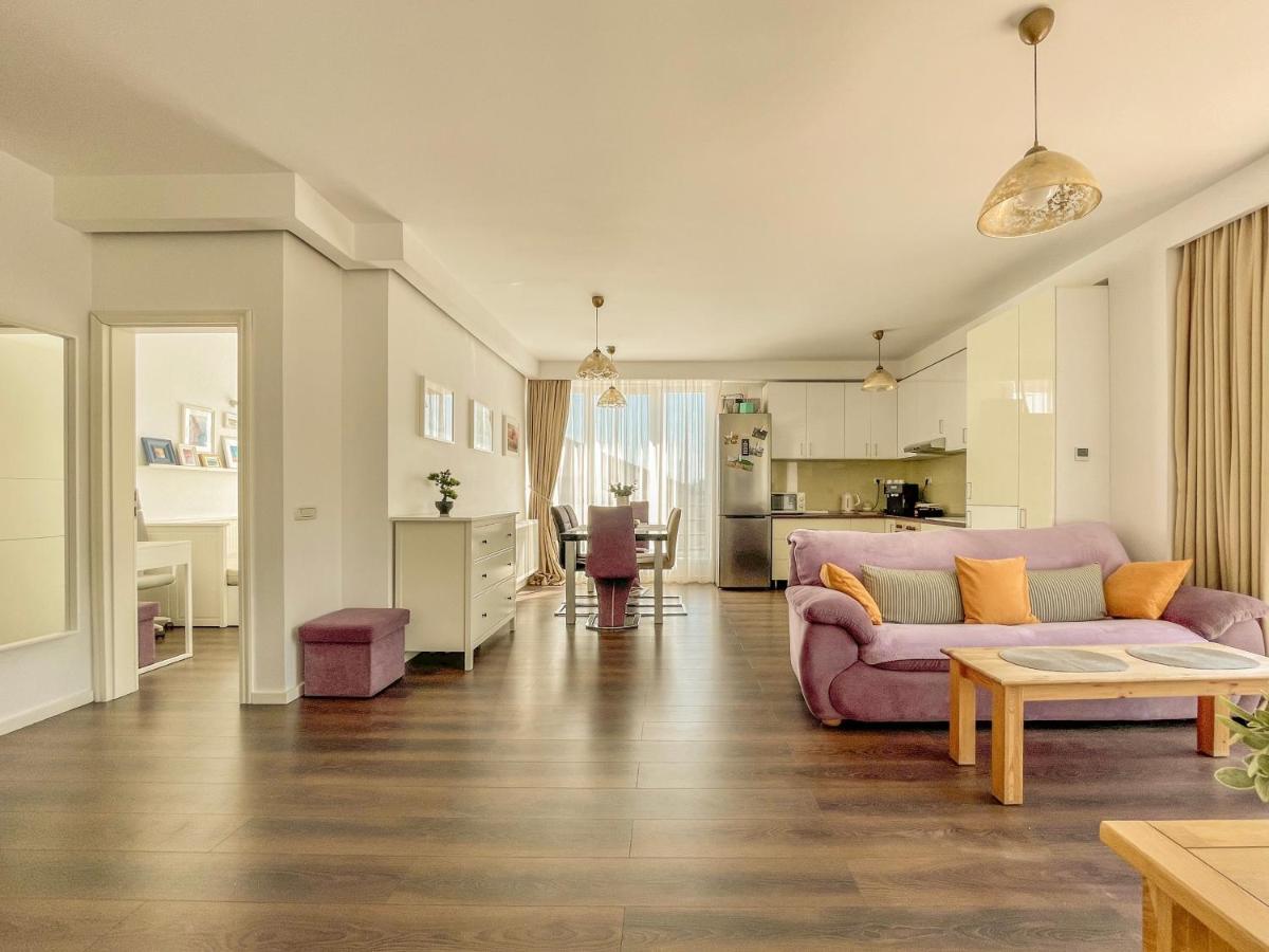 Central Premium Apartment Brasov Ngoại thất bức ảnh