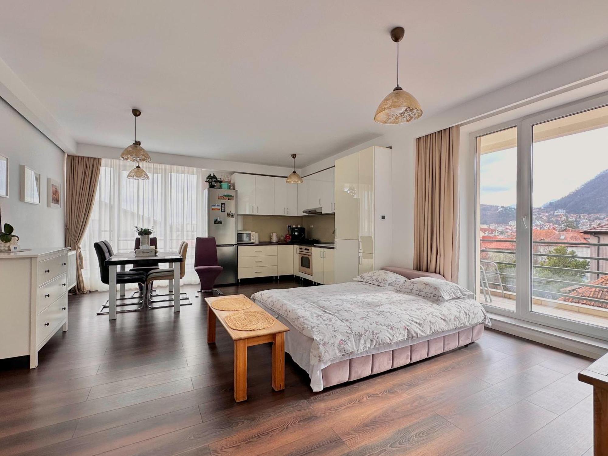 Central Premium Apartment Brasov Ngoại thất bức ảnh