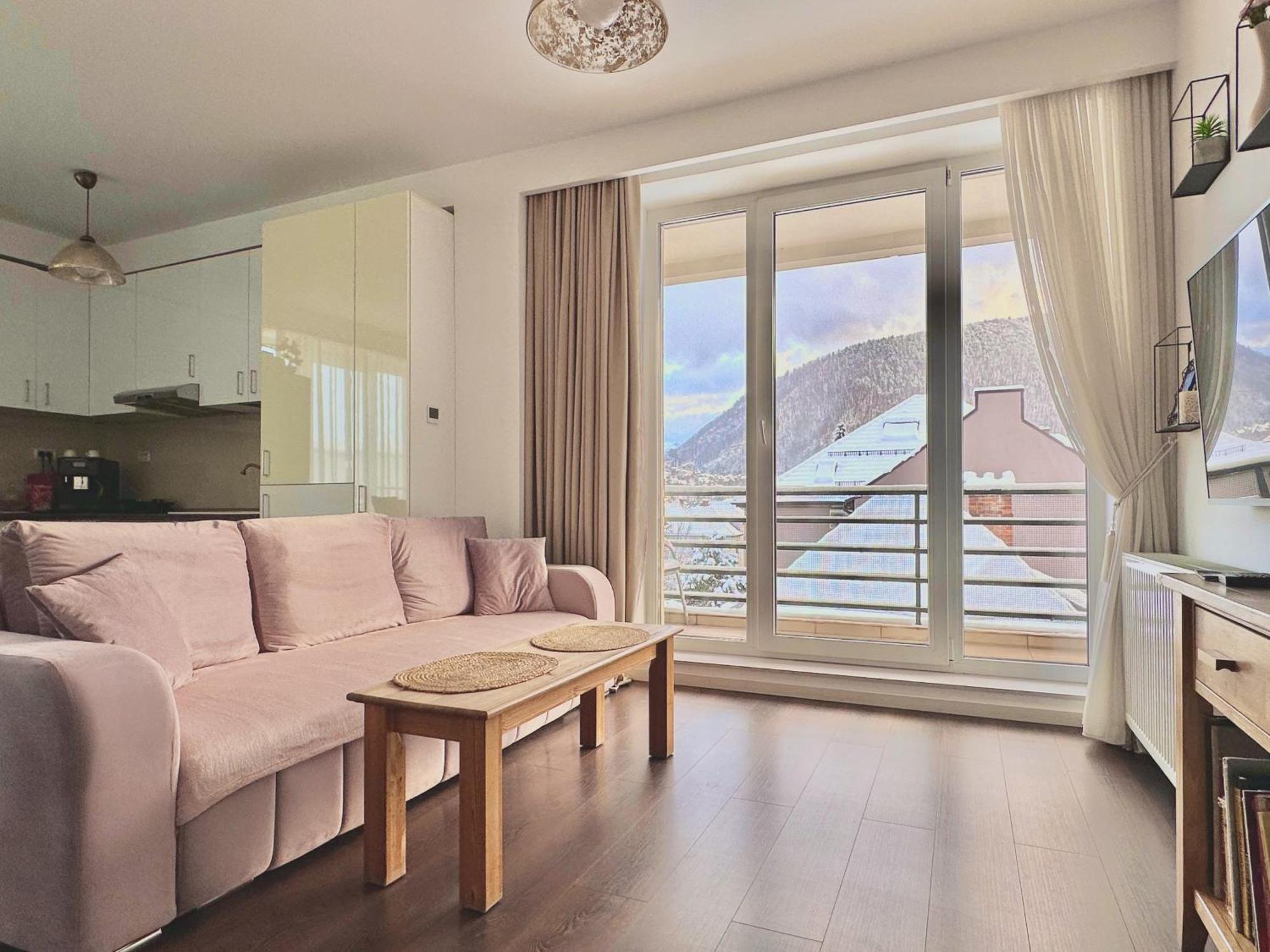 Central Premium Apartment Brasov Ngoại thất bức ảnh